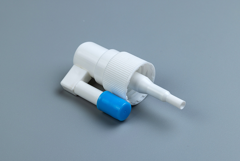 Nasal spray catheter