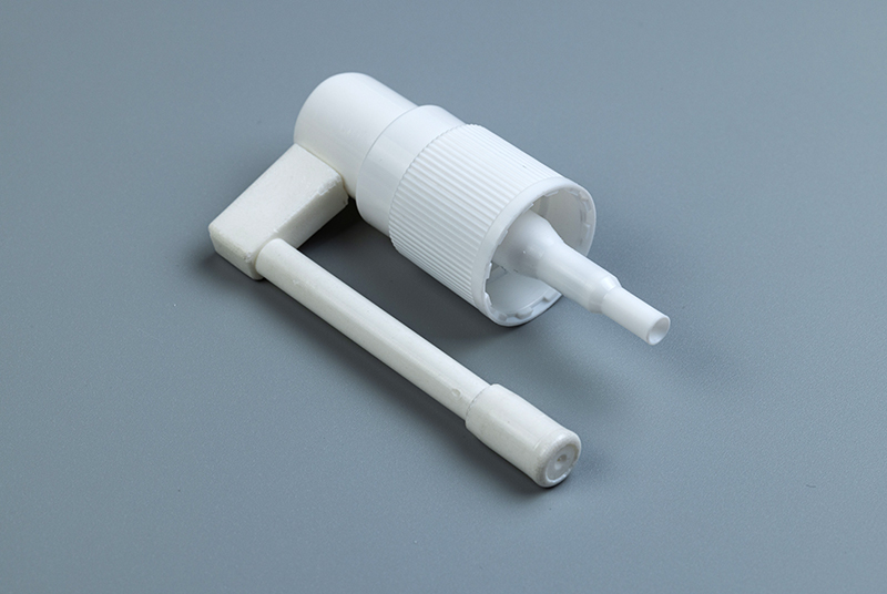 Nasal spray catheter