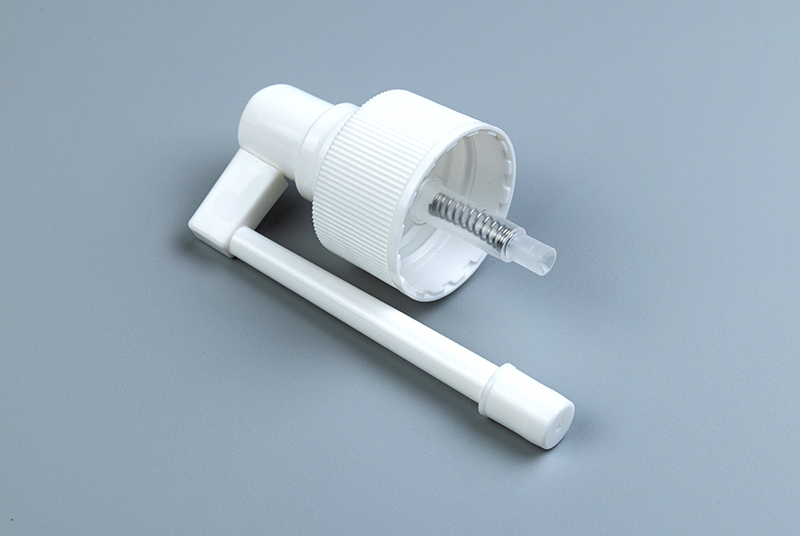 Nasal spray catheter